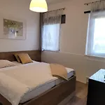 Apartmenthausmannstaetten Apartment *