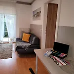 Apartmenthausmannstaetten *