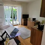 Apartment Apartmenthausmannstaetten