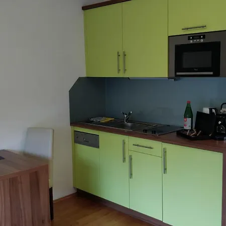Apartmenthausmannstaetten Apartamento