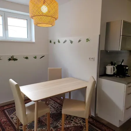 Apartmenthausmannstaetten Hausmannstatten