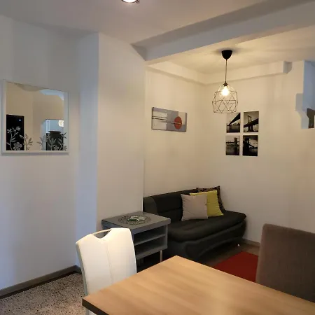 Apartmenthausmannstaetten * Hausmannstatten