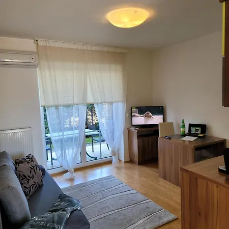Apartmenthausmannstaetten * Hausmannstatten